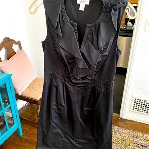 LOFT SLEEVELESS DRESS W FLUTTER